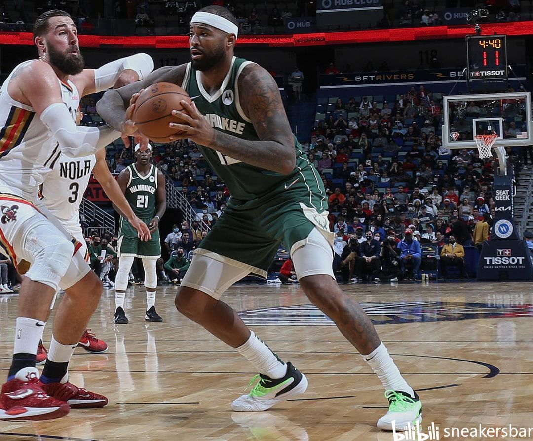 激烈的足球 激烈的足球